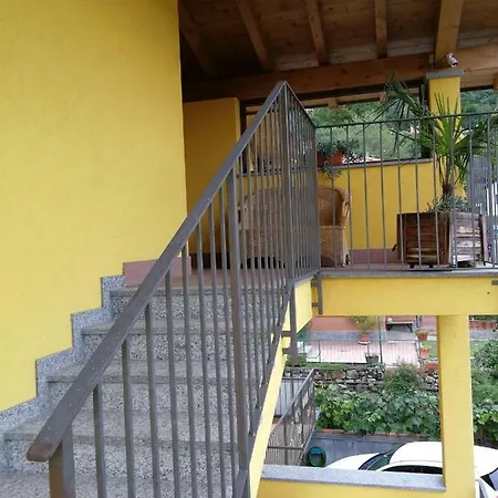 Attico Lago&monti Holiday home *